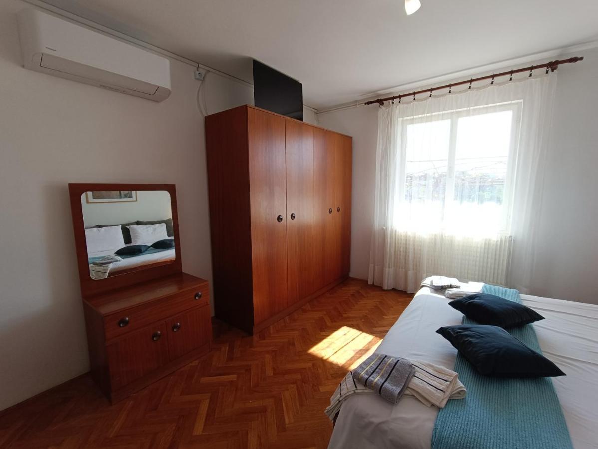 Rooms Rita Cres Esterno foto