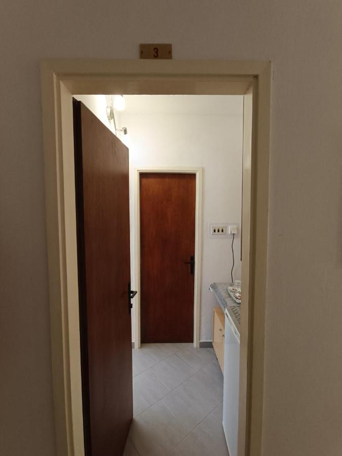 Rooms Rita Cres Esterno foto