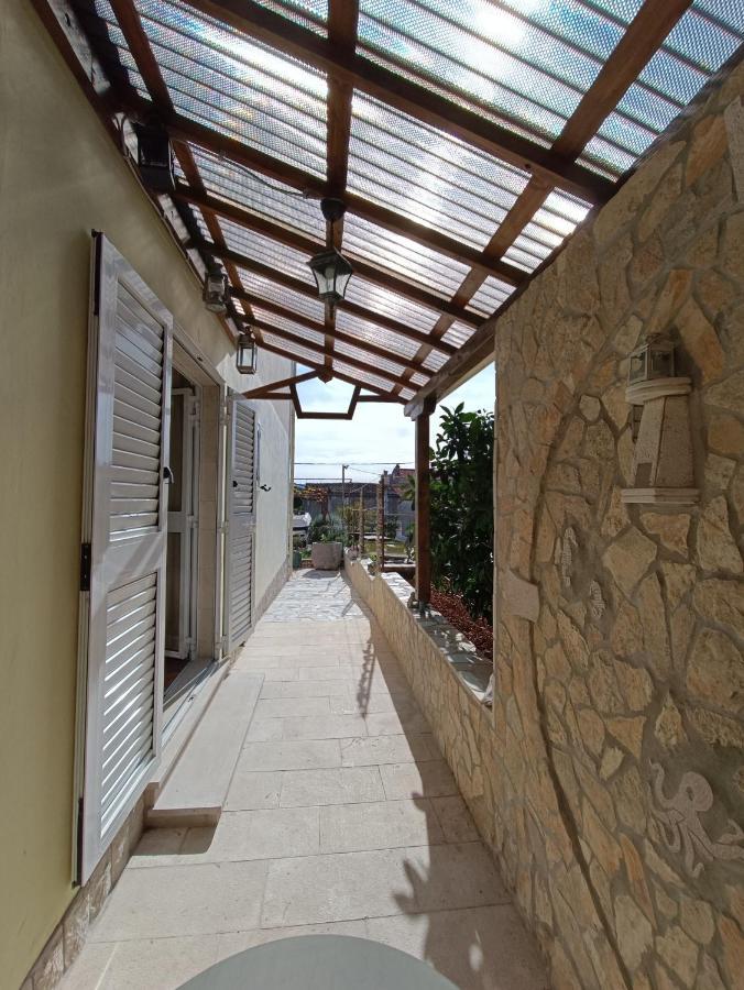 Rooms Rita Cres Esterno foto