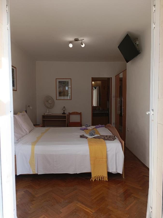 Rooms Rita Cres Esterno foto