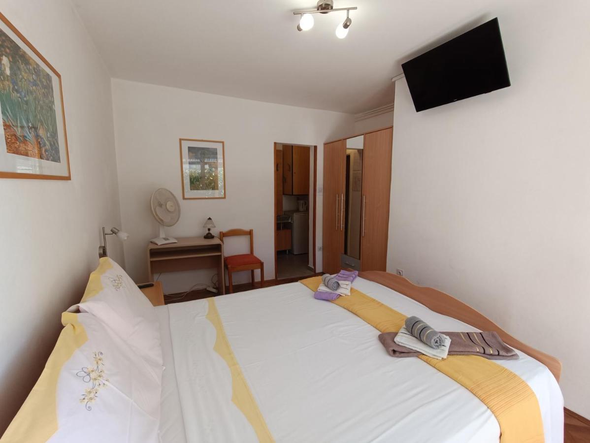 Rooms Rita Cres Esterno foto
