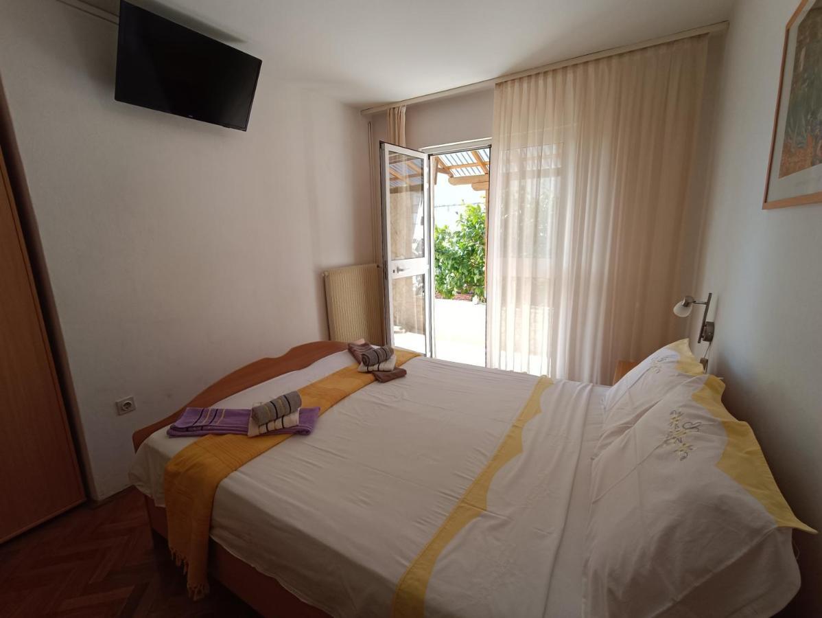 Rooms Rita Cres Esterno foto