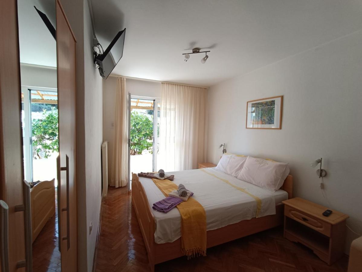 Rooms Rita Cres Esterno foto