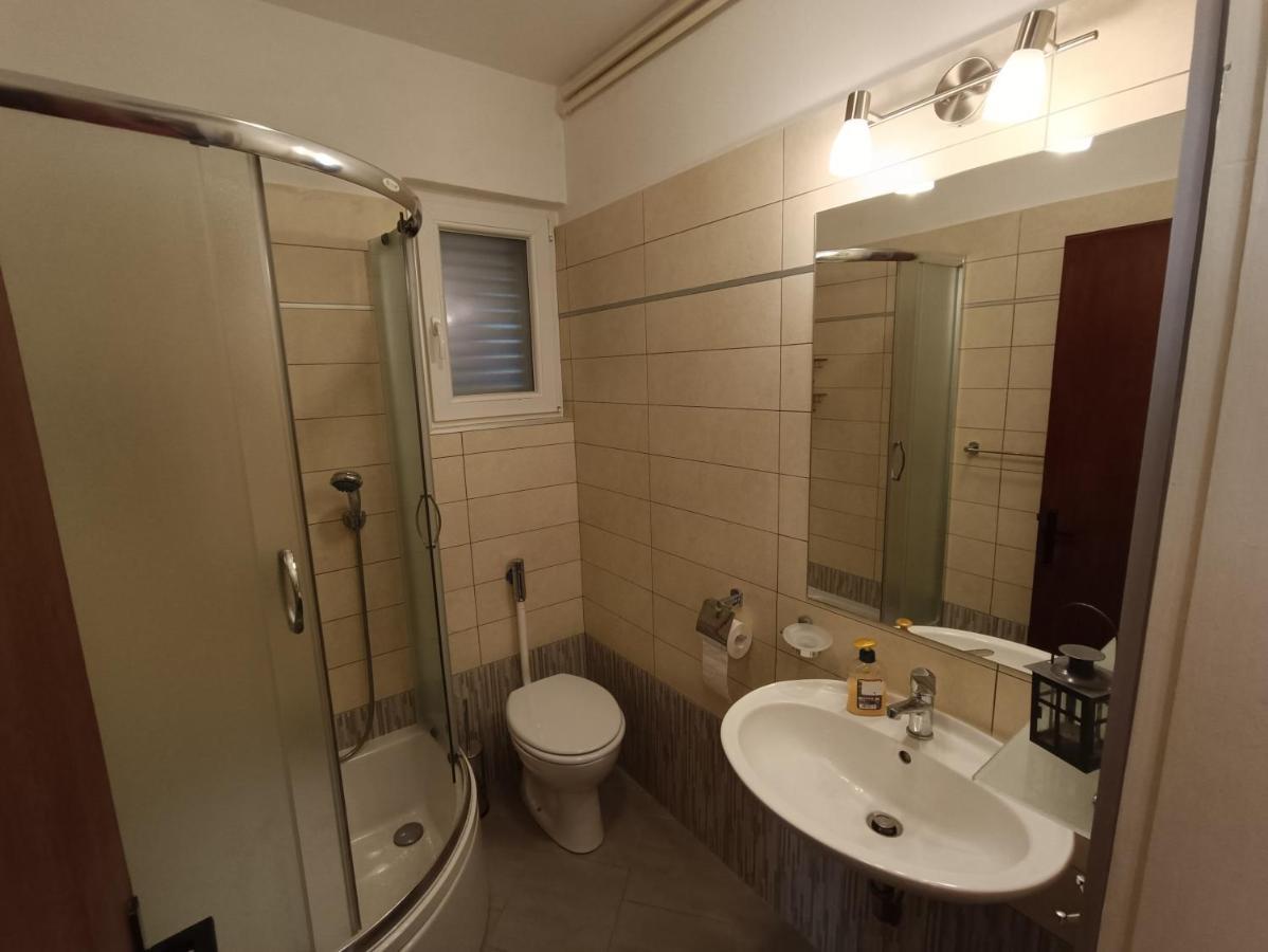 Rooms Rita Cres Esterno foto